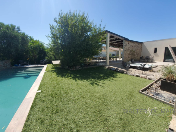 Maison 6 pièce(s) 165 m²