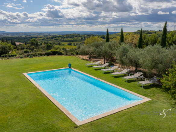 Maison 8 pièce(s) 300 m²