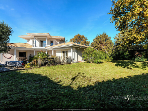 Maison 7 pièce(s) 173 m²