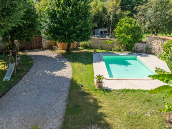 Maison 7 pièce(s) 155.63 m²