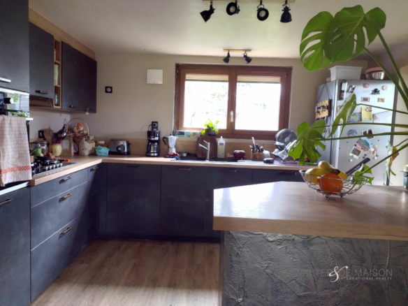 Maison 5 pièce(s) 120 m²