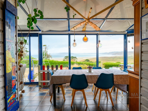 Maison 9 pièce(s) 156 m²