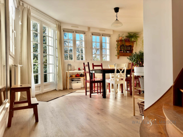 Maison 6 pièce(s) 138 m²