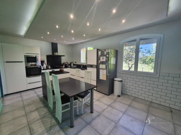 Maison 5 pièce(s) 133 m²