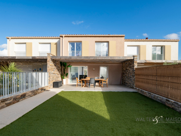 Maison 4 pièce(s) 147 m²