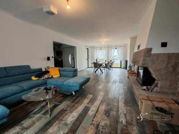 Maison 5 pièce(s) 174 m²