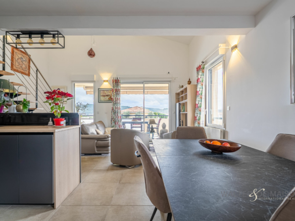 Appartement 4 pièce(s) 115 m²