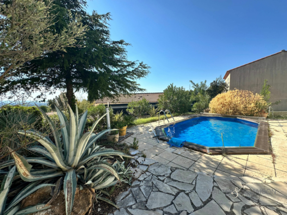 Maison 3 pièce(s) 103 m²