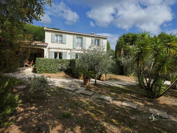 Maison 7 pièce(s) 180 m²