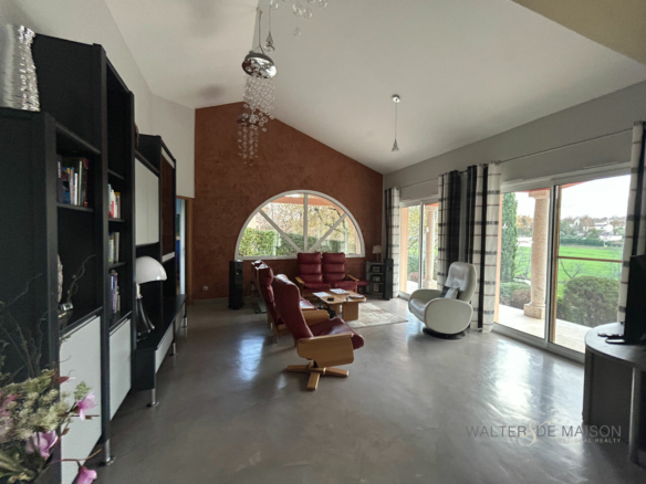 Maison 7 pièce(s) 176 m²