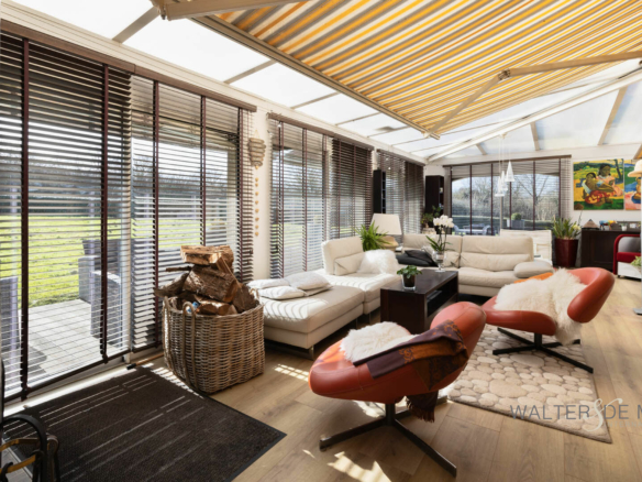 Maison 7 pièce(s) 310 m²