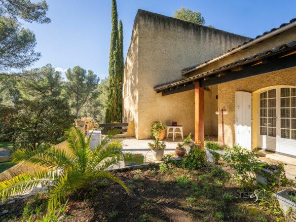 Maison 8 pièces 170 m²