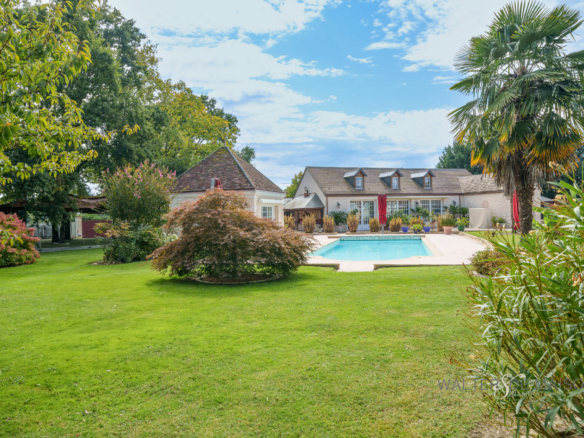 Demeure 8 pièces 350 m²