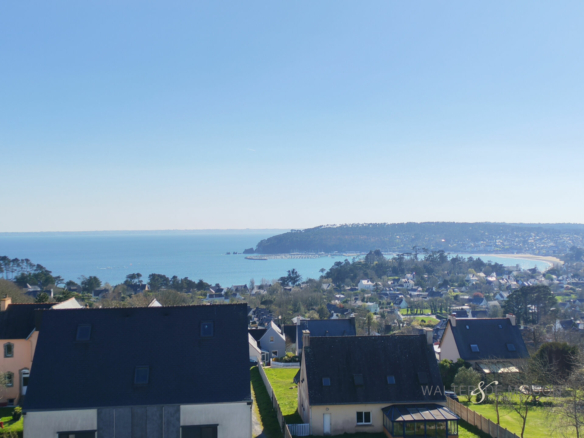 Appartement 5 pièces 182.4 m²