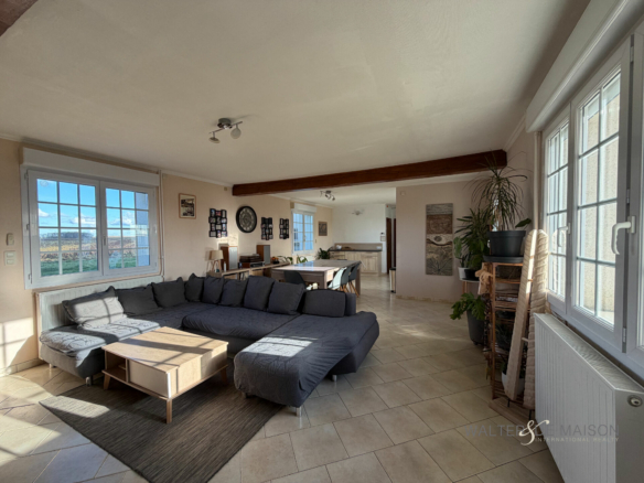 Maison 7 pièces 195 m²