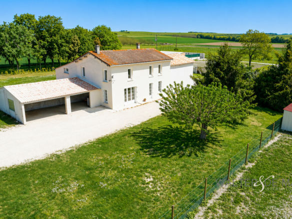 Maison 7 pièces 165.34 m²