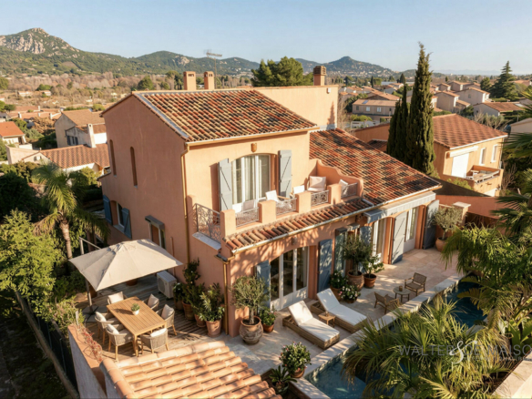 Maison 5 pièces 144 m²