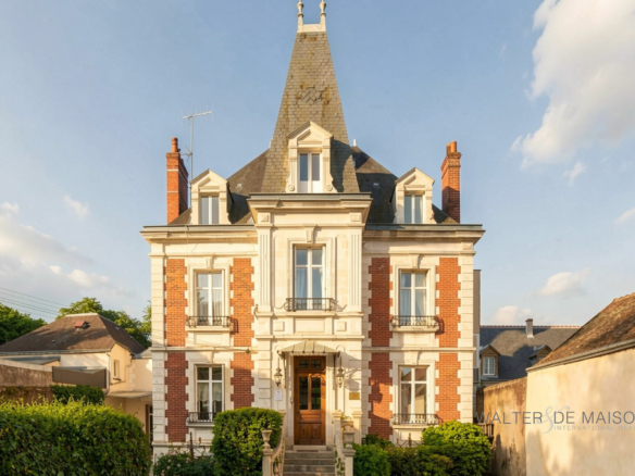Demeure 27 pièces 700 m²