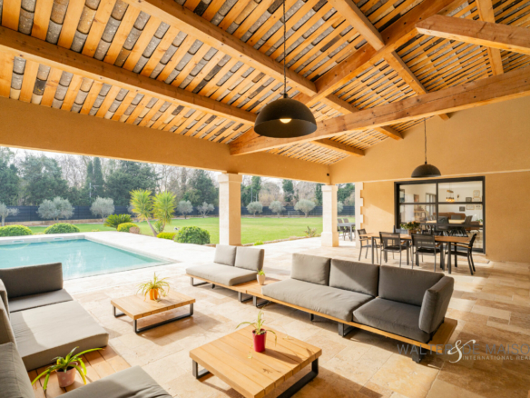 Maison 8 pièces 195 m²