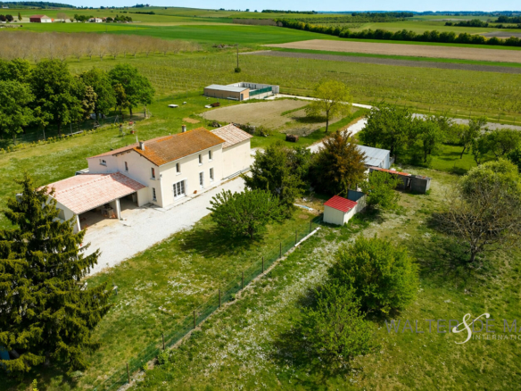 Maison 7 pièces 165.34 m²