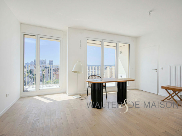 Appartement 4 pièces 136.5 m²