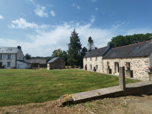 Maison 14 pièces 280 m²