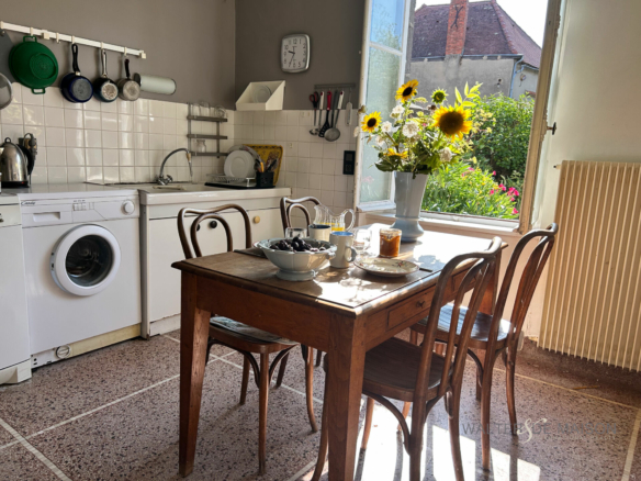Maison 9 pièces 244 m²