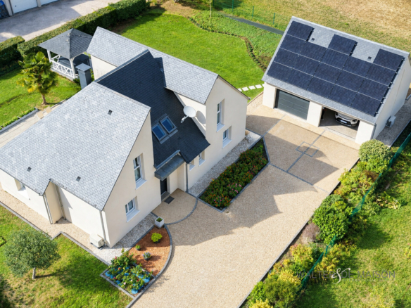Maison 5 pièces 218 m²