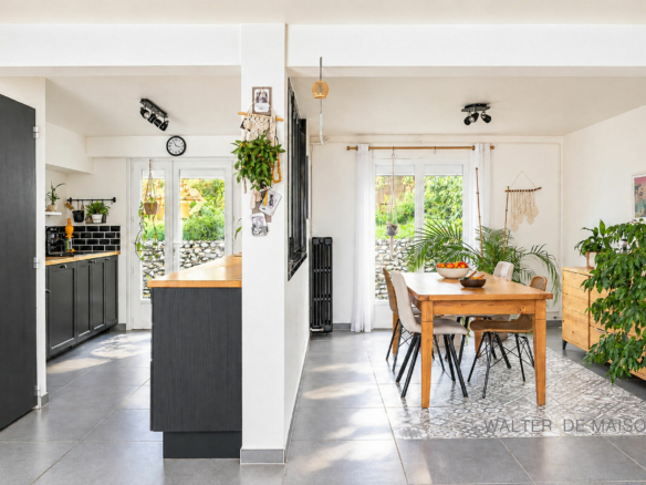 Maison 7 pièces 158.25 m²