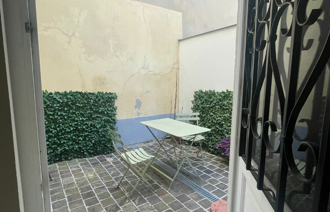 f138519d