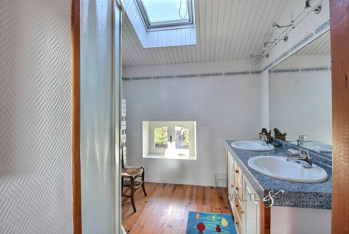 7e816069